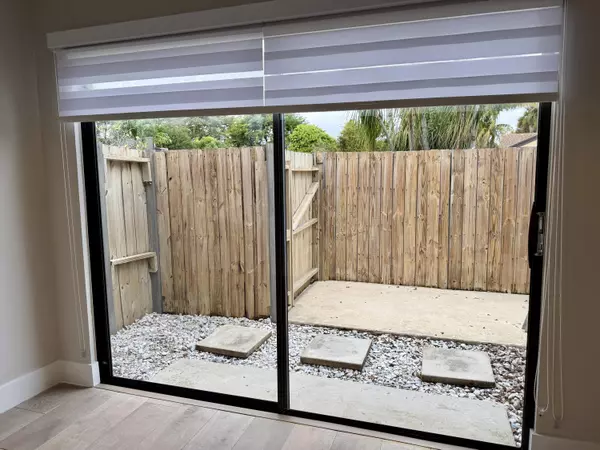 Miami, FL 33176,13168 SW 93rd PL