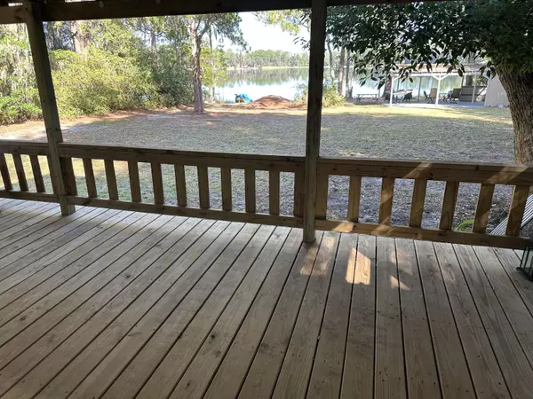 Hawthorne, FL 32640,622 Co Rd 21