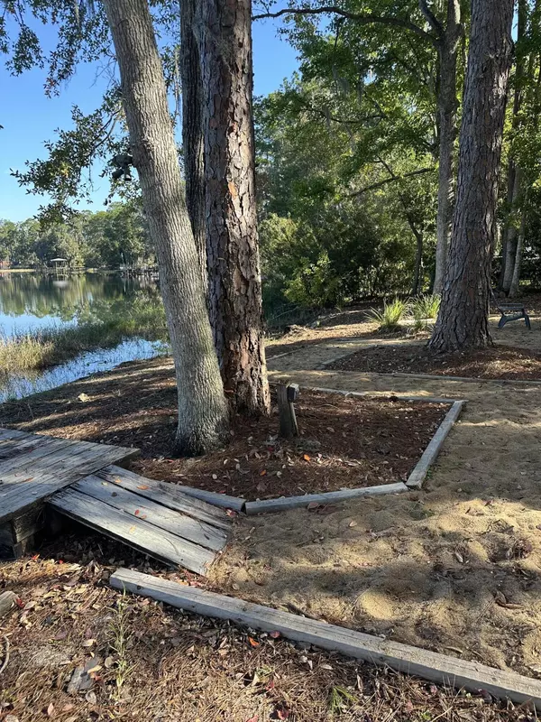 Hawthorne, FL 32640,622 Co Rd 21