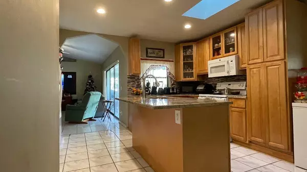 Port Saint Lucie, FL 34983,1285 SW Empire ST