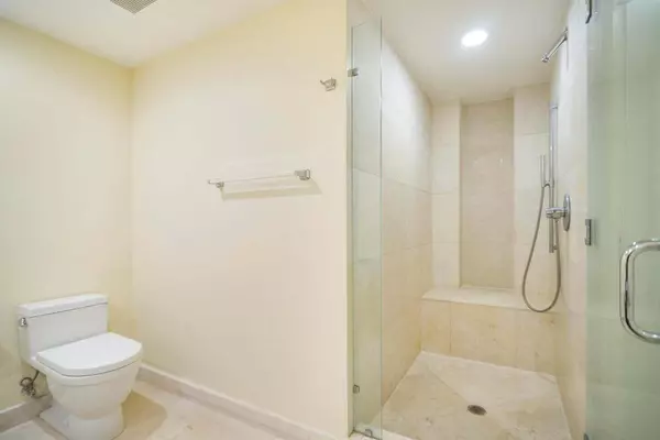 Miami, FL 33131,495 Brickell AVE 4206