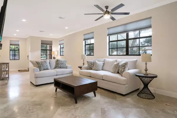 Delray Beach, FL 33484,158 Delancey AVE