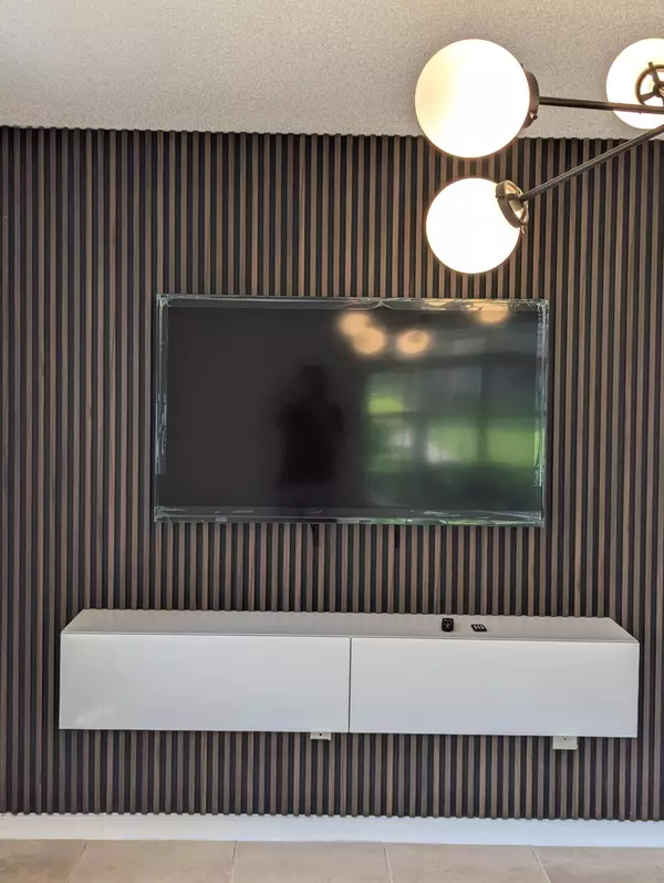 Delray Beach, FL 33445,1215 Crystal WAY G