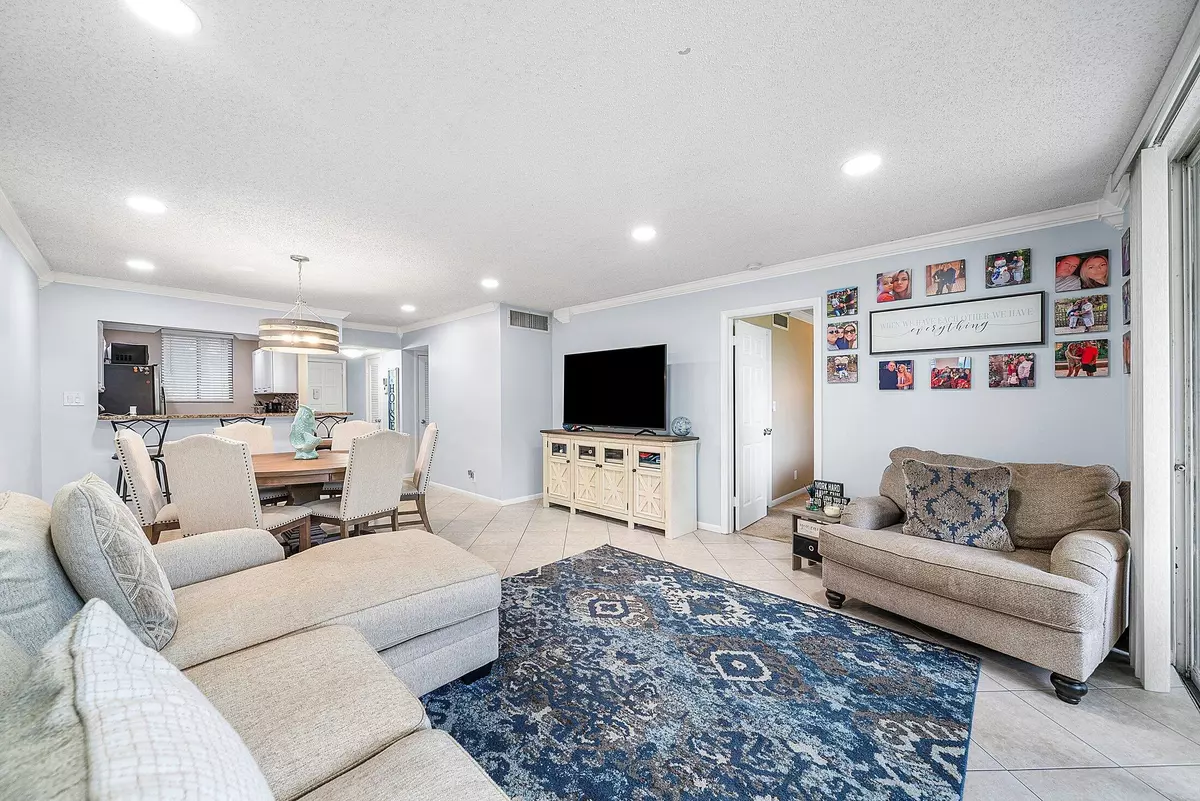 Lake Worth, FL 33467,4381 Trevi CT 202