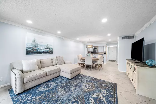 Lake Worth, FL 33467,4381 Trevi CT 202