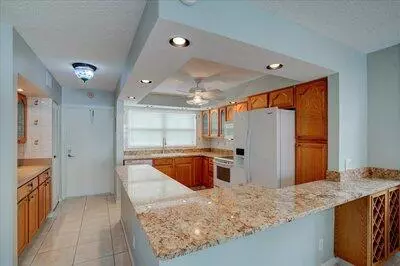 Boynton Beach, FL 33435