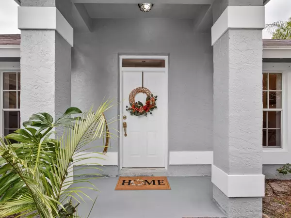 Loxahatchee, FL 33470,16442 N 86th ST