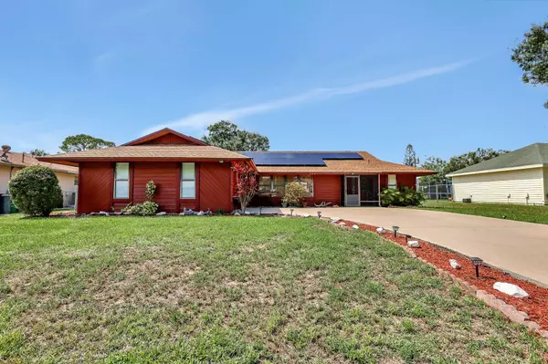 362 SE Calmoso DR, Port Saint Lucie, FL 34983