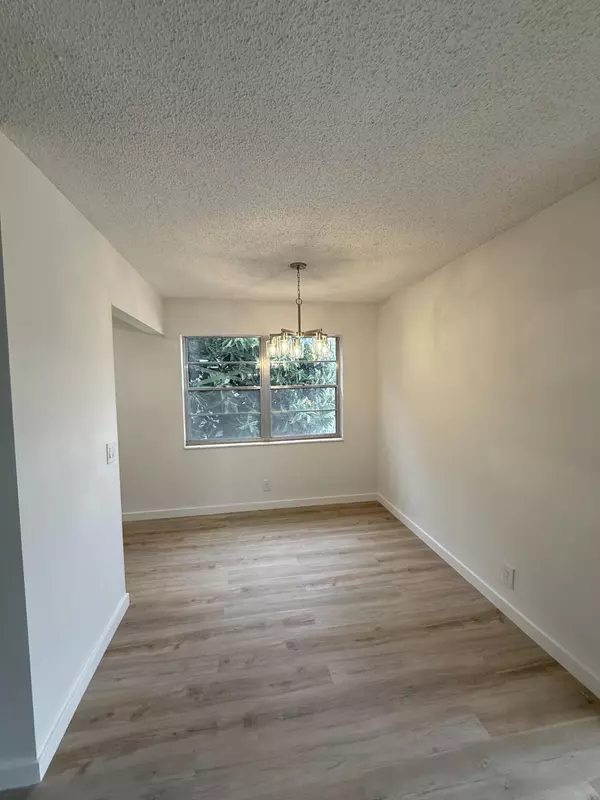 West Palm Beach, FL 33417,74 Northampton D