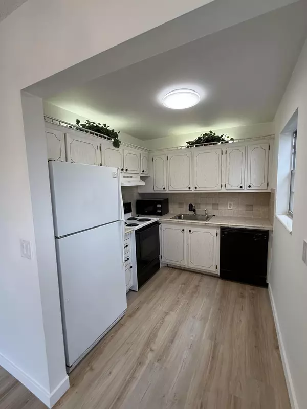 74 Northampton D, West Palm Beach, FL 33417