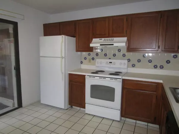 Royal Palm Beach, FL 33411,320 Elmira CT