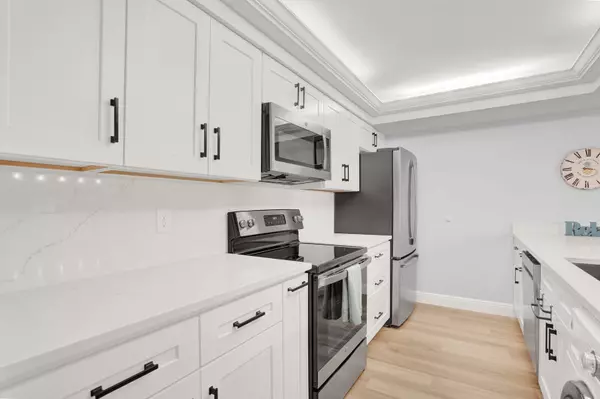 Palm Beach Gardens, FL 33418,277 Old Meadow WAY