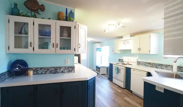 Fort Pierce, FL 34982,352 Seahorse TER I-22