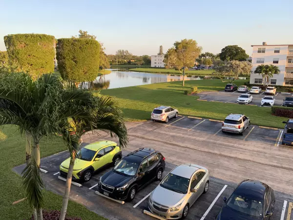 Boca Raton, FL 33434,3038 Guildford C 3038