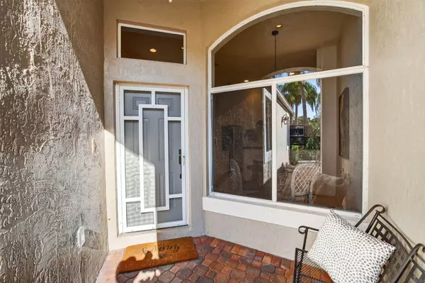 Delray Beach, FL 33484,5375 Monterey CIR C