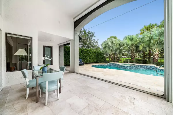 Palm Beach Gardens, FL 33418,154 Windward DR