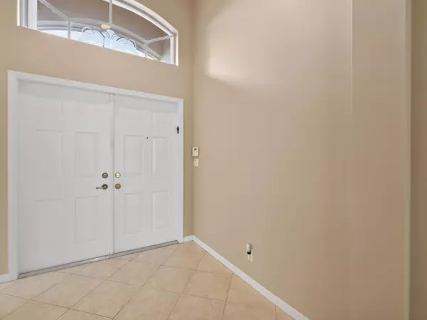 Boynton Beach, FL 33472,7791 Campania DR