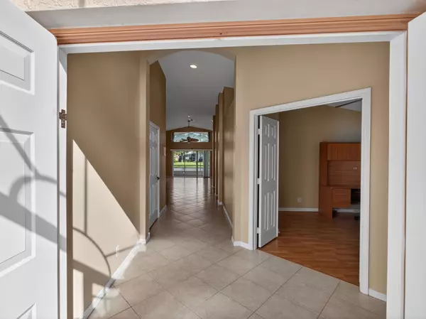 Boynton Beach, FL 33472,7791 Campania DR