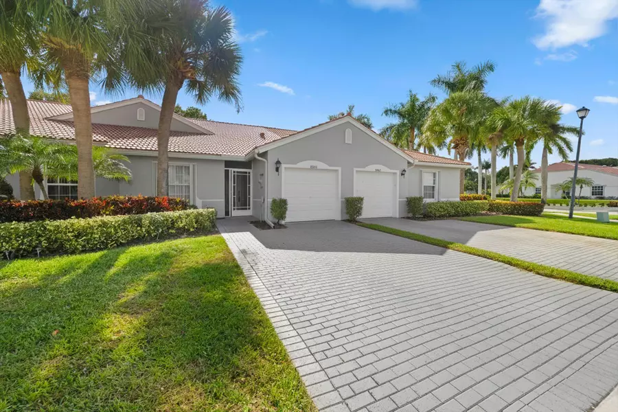 8364 Logia CIR, Boynton Beach, FL 33472