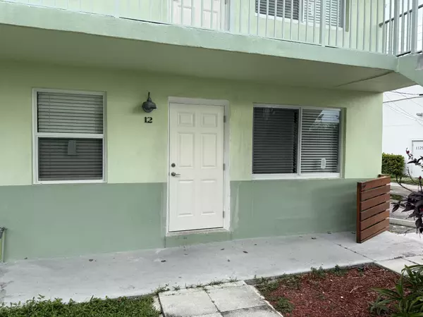 1118 N H ST 12, Lake Worth Beach, FL 33460