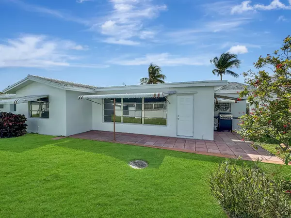 Pompano Beach, FL 33064,121 NW 31st CT