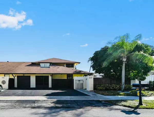 Delray Beach, FL 33445,237 SW 29th AVE