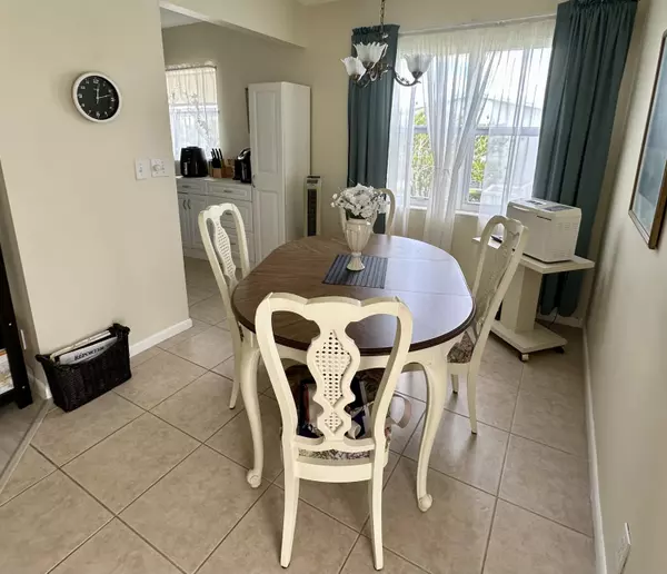 West Palm Beach, FL 33417,160 Coventry G