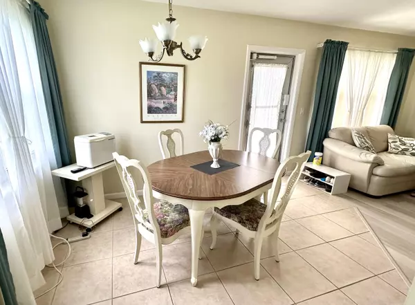 West Palm Beach, FL 33417,160 Coventry G