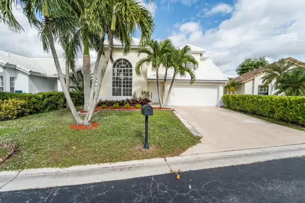 Wellington, FL 33414,2698 Linkside DR
