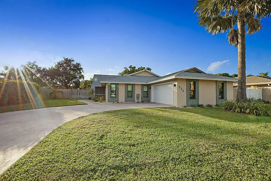 126 Santander CT, Royal Palm Beach, FL 33411