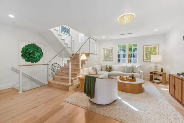 Delray Beach, FL 33483,362 E Mallory CIR