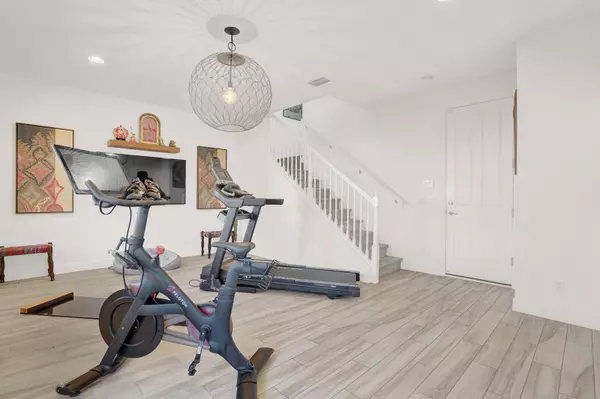 Boynton Beach, FL 33435,625 N Windward CIR