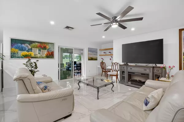 Boca Raton, FL 33428,23265 SW 61st AVE