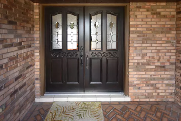 Port Saint Lucie, FL 34983,844 SE Kendall AVE