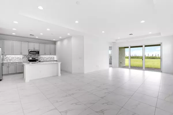 Port Saint Lucie, FL 34986,26017 SW Viterbo WAY