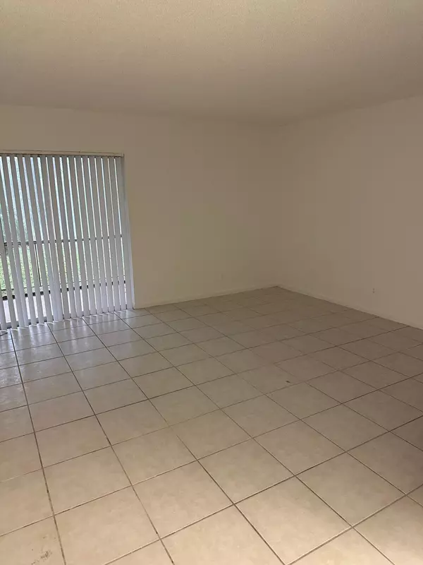 Boca Raton, FL 33486,602 Nw 13th Street 0150