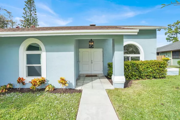 Wellington, FL 33414,1068 Northumberland CT