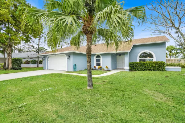 Wellington, FL 33414,1068 Northumberland CT