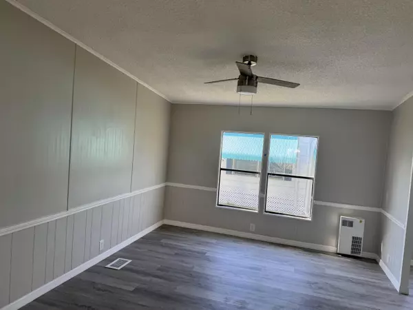 Fort Pierce, FL 34951,83 Flores Del Norte