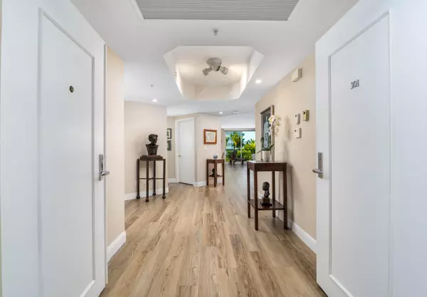 Jensen Beach, FL 34957,8650 S Ocean DR 301