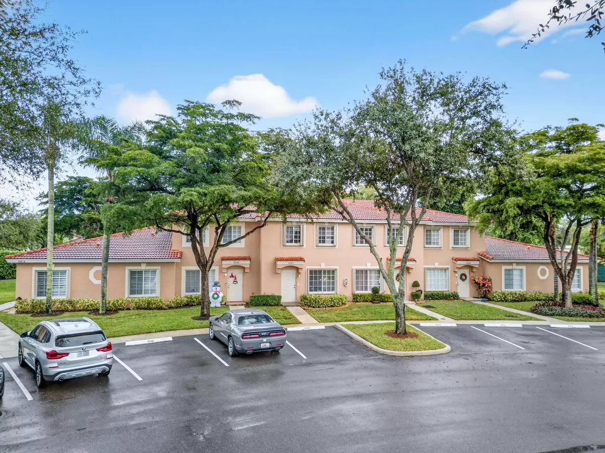 Boynton Beach, FL 33436,9880 Kamena CIR