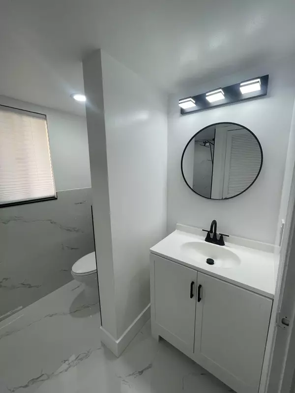 Lake Worth, FL 33462