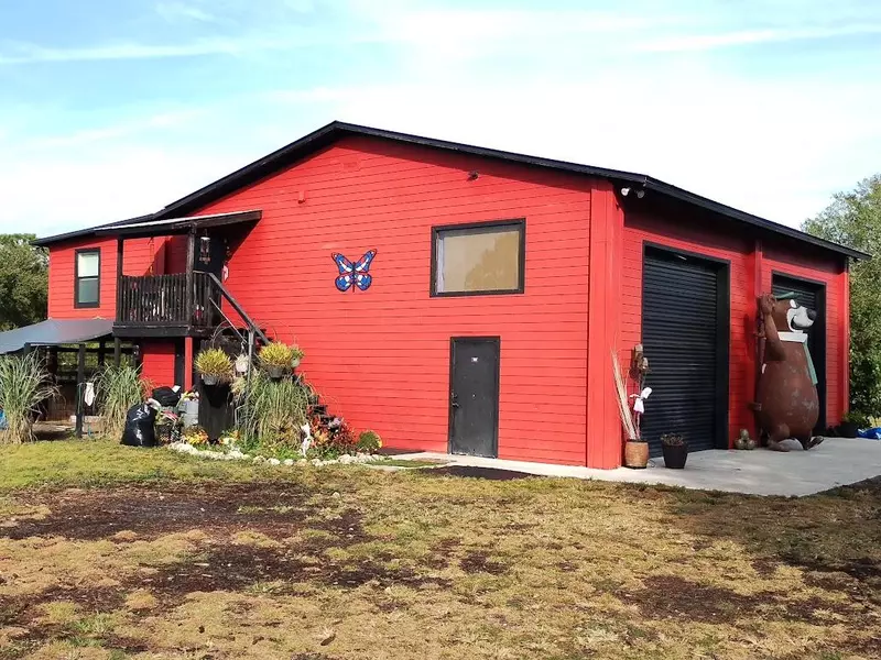 635 N Ffa RD, Fort Pierce, FL 34945