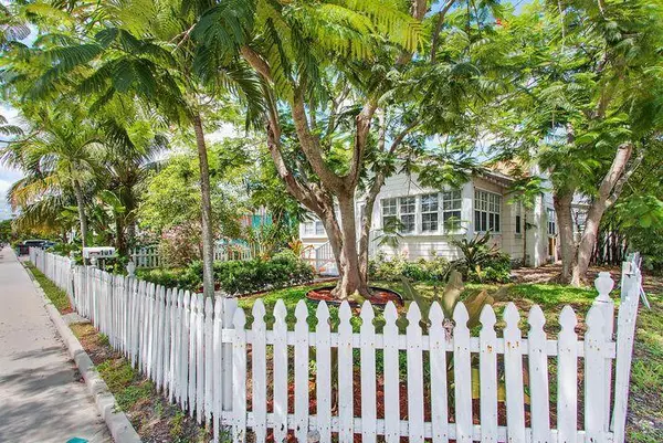 Lake Worth Beach, FL 33460,101 S C ST 1