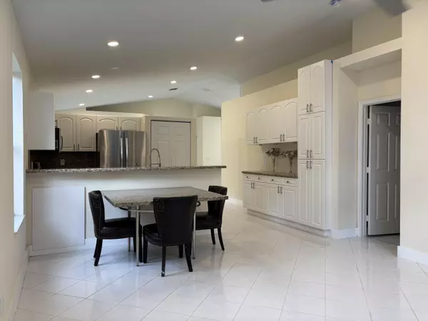 Boynton Beach, FL 33437,9676 Cherry Blossom CT