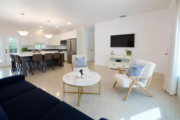 Jupiter, FL 33458,513 E Whitney DR