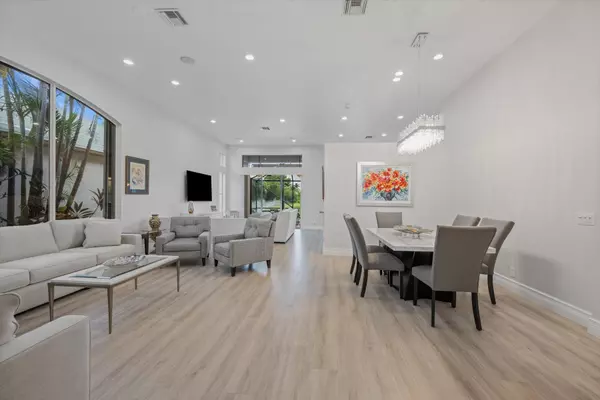 Lake Worth, FL 33449,10870 Royal Devon WAY