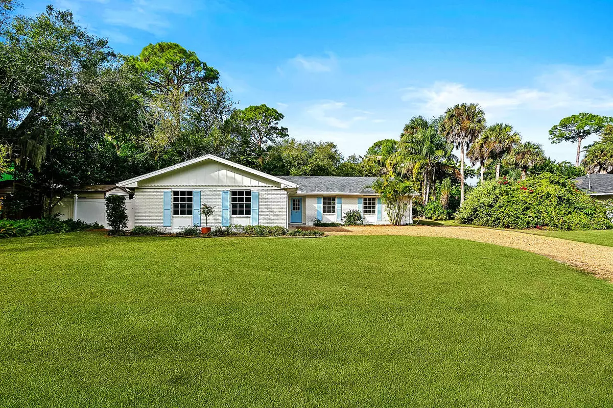 Vero Beach, FL 32966,881 46th AVE