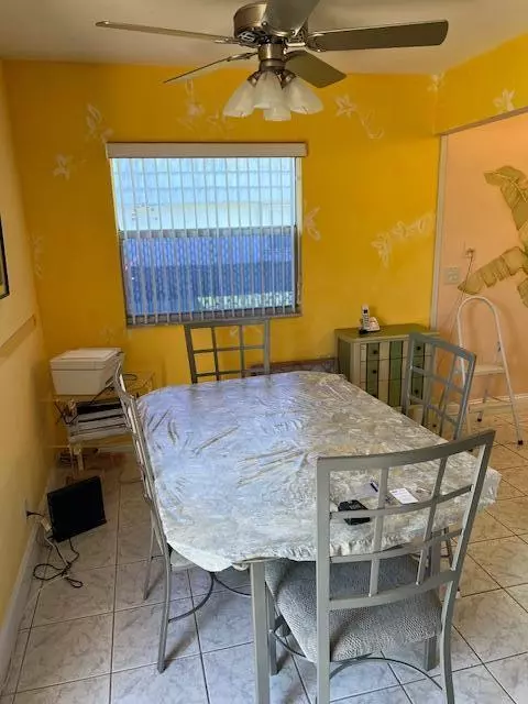 Delray Beach, FL 33446,80 Valencia D D