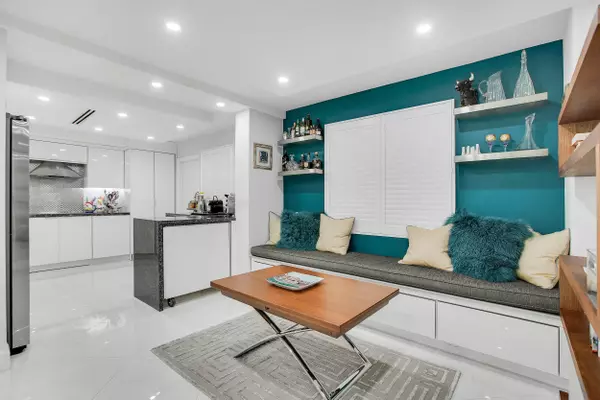 Boca Raton, FL 33432,501 SW 11th PL 317